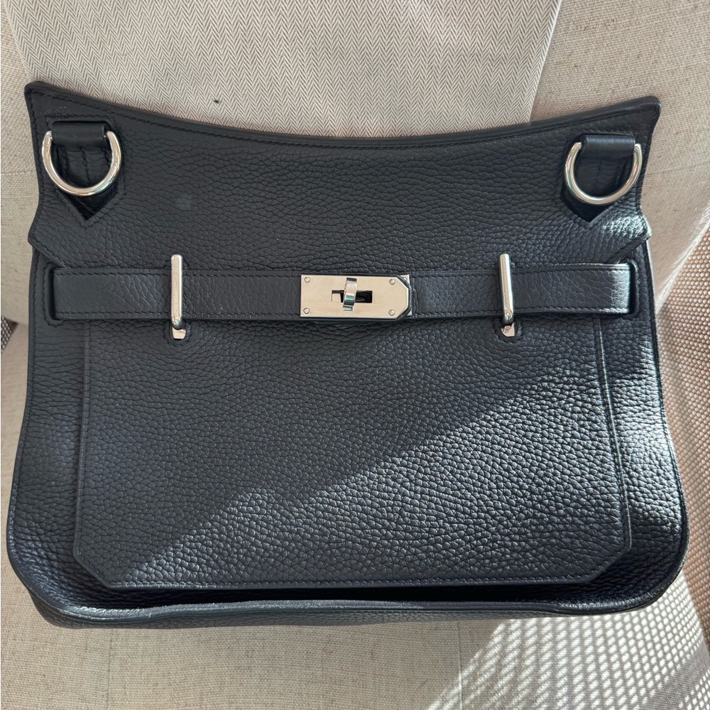 Sold on crosspost. Hermes Jypsiere 31. Black.